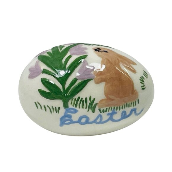 Easter Egg With Bunny & Flower Design Hand-Painted Glazed Ceramic Vintage 1982 - Picture 1 of 7